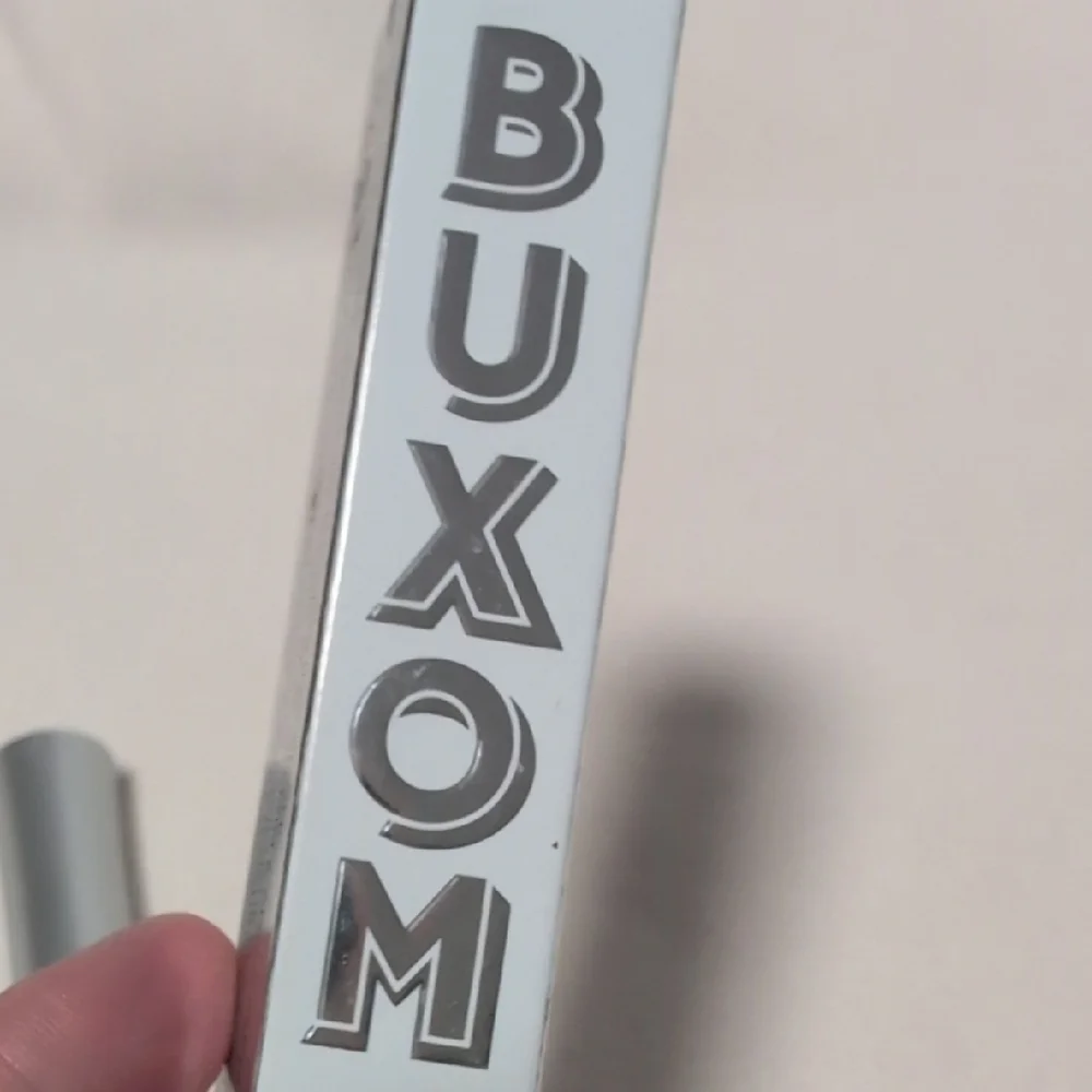 Buxom Full-On Lip Gloss Plumping Lip Matte in Brunching